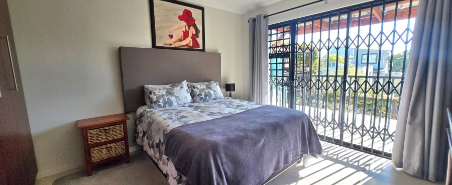 6 Bedroom Property for Sale in Franskraal Western Cape